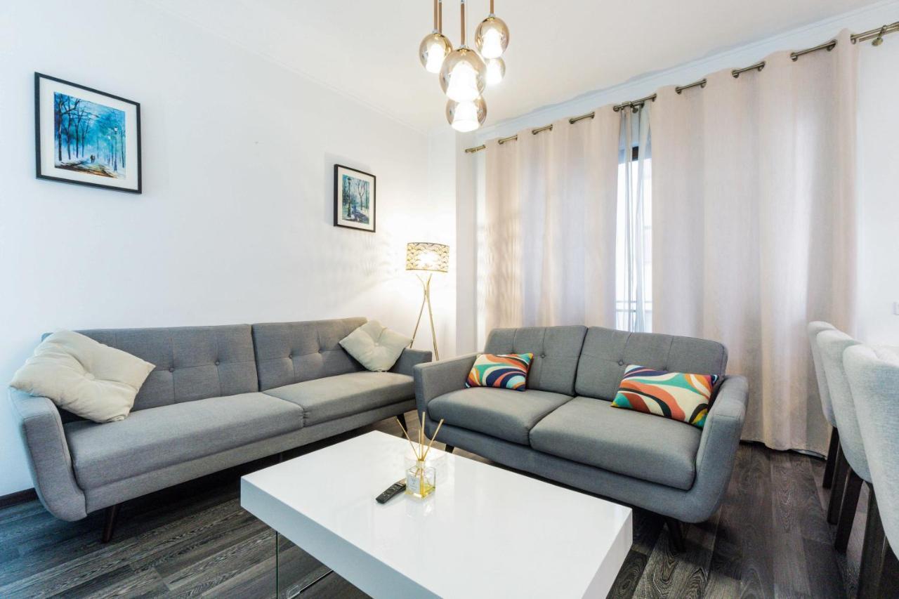 Luxury Baneasa Apartment Bukares Bagian luar foto